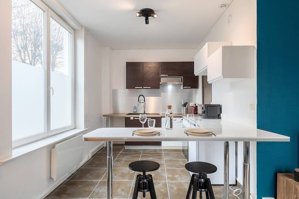 Entire apartment, La Madeleine - Equipped one bedroom apartment in La Madeleine, Lille region