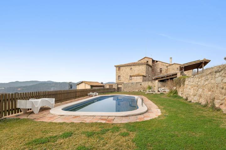 Casa rural para 7 personas, con Jardín en Olván, Comarcas centrales