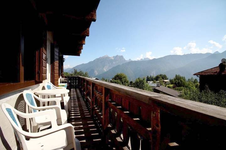 B&B für 4 Personen, mit Balkon und Ausblick, kinderfreundlich in den Dolomiten - 2