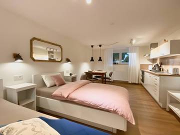 Gîte pour 2 personnes, avec jardin dans Tubingen