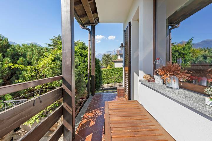 Casa vacanza per 6 persone, con vista lago e giardino, con animali domestici - 1