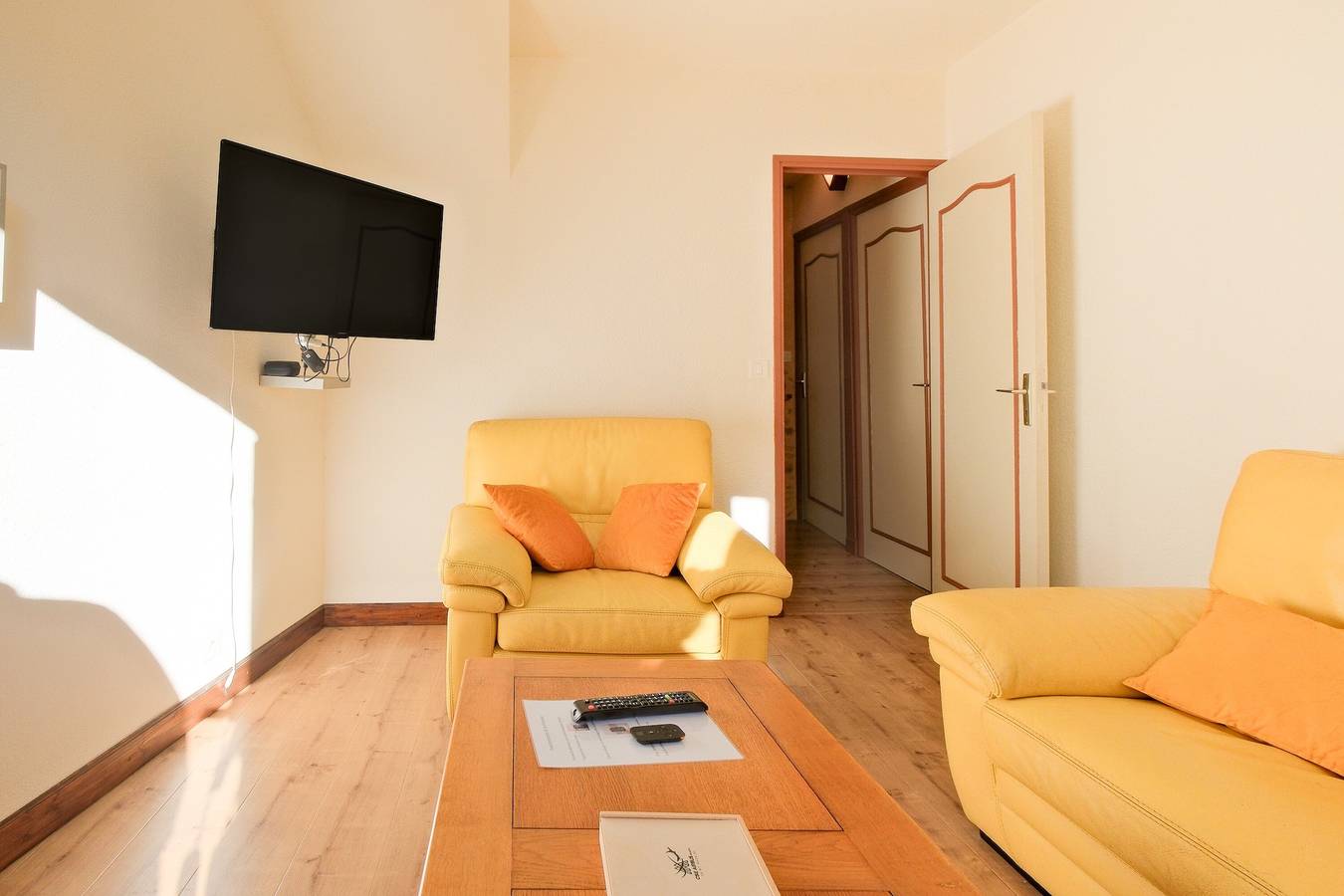 Le Pressoir – Gîte Authentique au Cœur du Périgord Noir, Idéal pour Familles & Amis in Salignac-Eyvigues, Périgord Noir