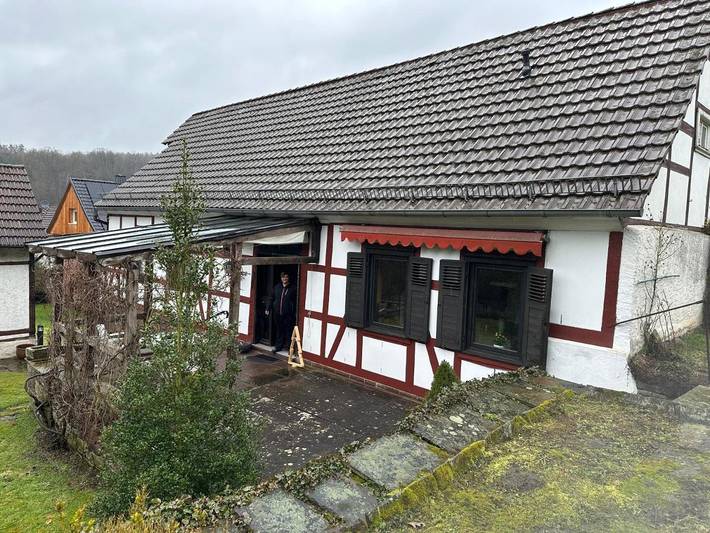 Ferienhaus für 5 Personen, mit Terrasse und Garten sowie Sauna und Ausblick in Beverungen - 2