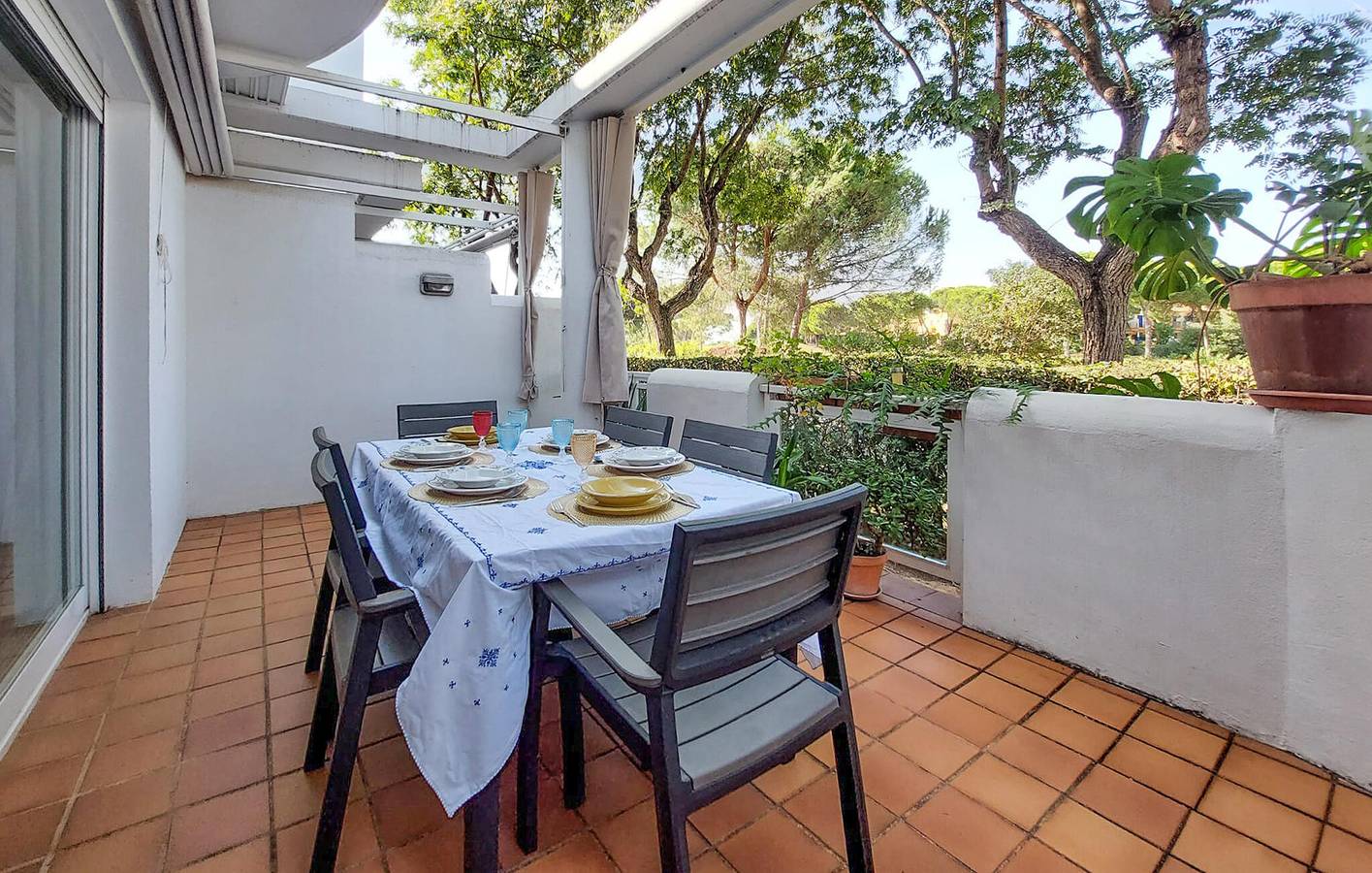 Apartamento moderno com piscina e estacionamento - Perto da praia e de restaurantes in Islantilla, Isla Cristina