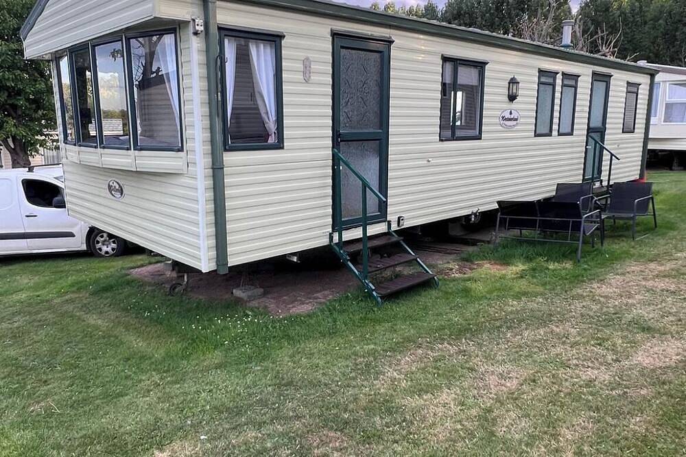 Static Caravan for 6 People in Warden, Kent