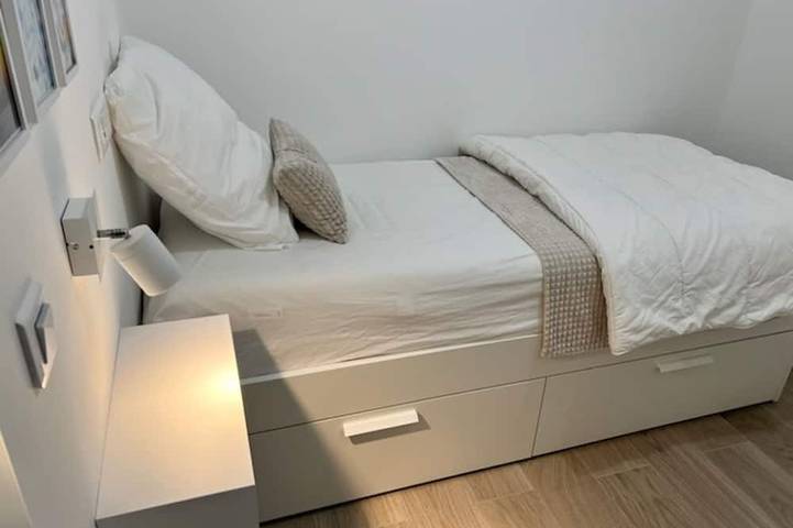 Superb new designer house with panoramic sea views in Saint-Cyr-sur-Mer, Costa mediterránea (Francia)