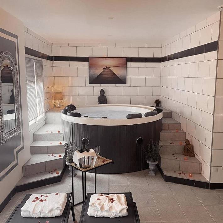 Chambre d’hôte pour 2 personnes, avec sauna et piscine ainsi que jacuzzi et jardin dans Oise - 3