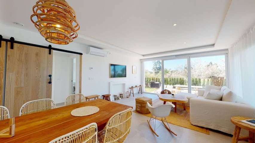 Casa rural para 6 personas, con terraza y piscina además de vistas y jardín en Oliva - 4