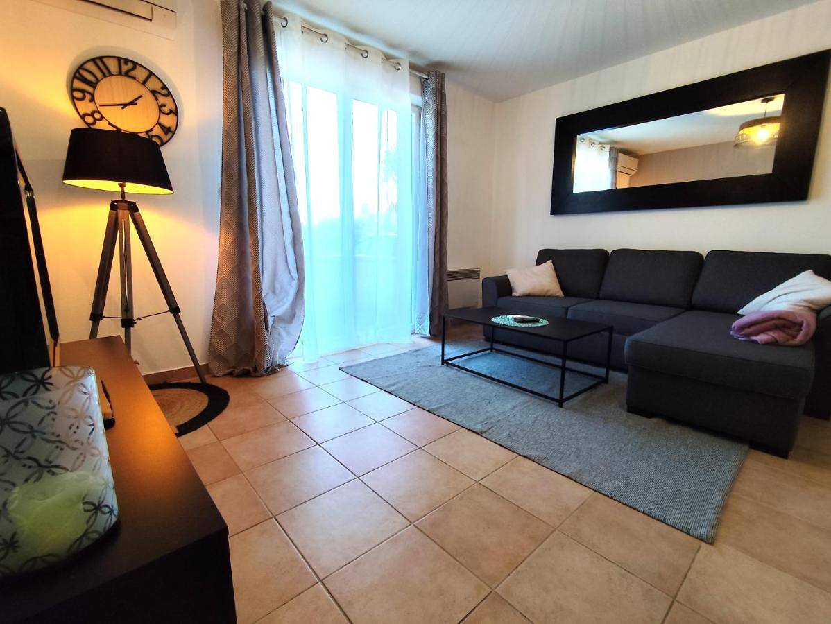 Appartement entier, One-Bedroom Apartment in Aucamville, Toulouse et ses environs