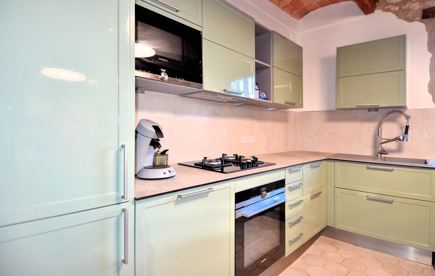 Appartement en bord de mer avec piscine et climatisation, à 1 km de la plage in Montclus, Région de Nîmes