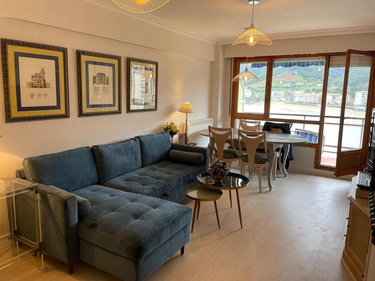 Apartamento entero, Bakio, magnificas vistas a la mar in Bakioko Aritza (Bakio), Baquio