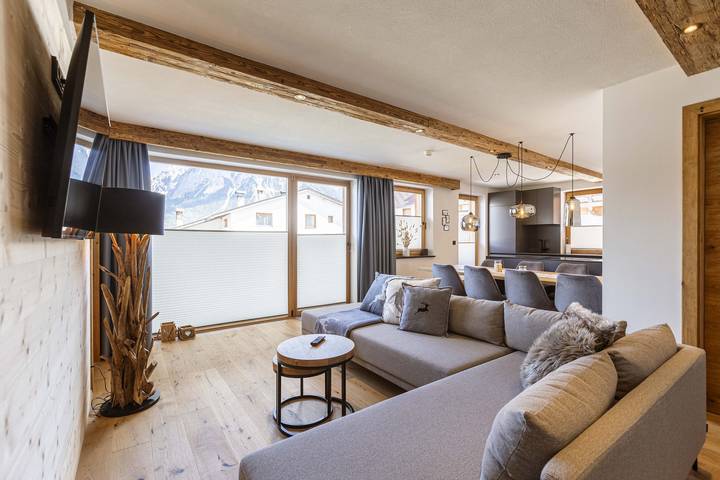 Ferienwohnung für 6 Personen, mit Sauna und Garten in Lermoos