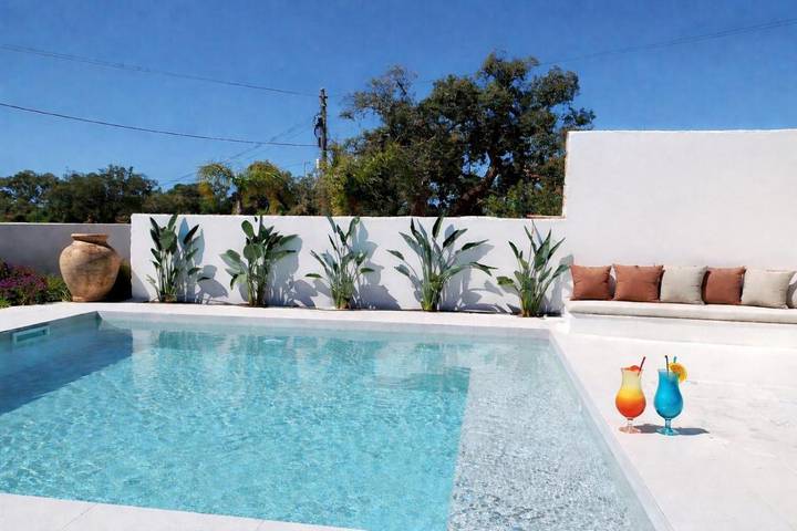 Maison d’hôte pour 2 personnes, avec jardin ainsi que vue et piscine à Lagoa - 2