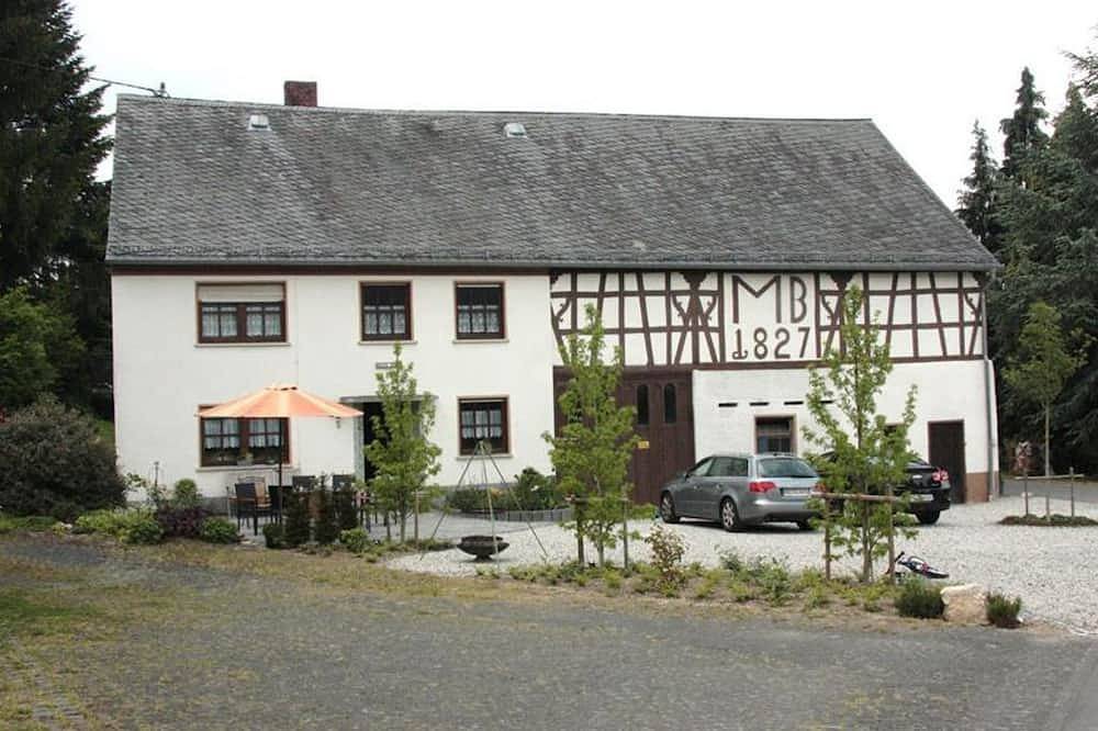 Haus Resi - Ferienhaus Resi in Kleinich, Bernkastel-Kues & Umgebung