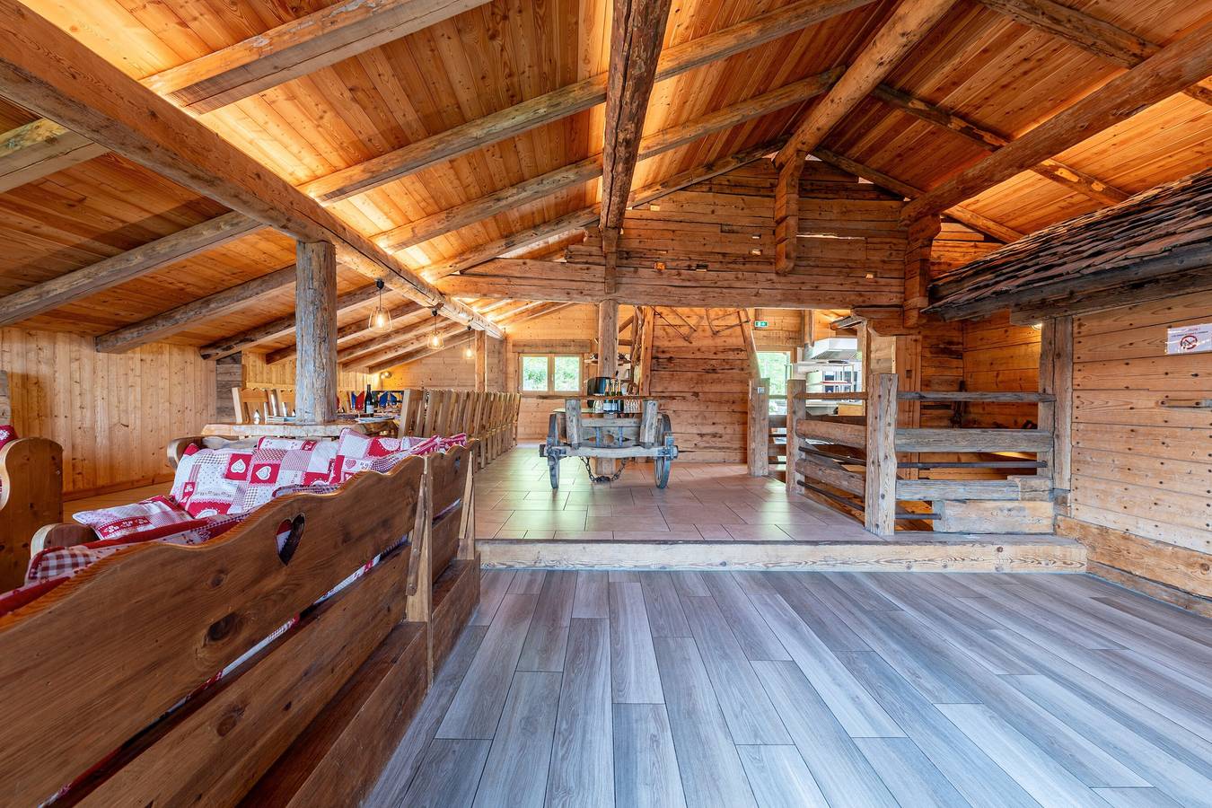 Appartement entier, Appartement 'Gite Les Clapières - Grande Partie' avec vue sur les montagnes in La Giettaz, Région d'Albertville