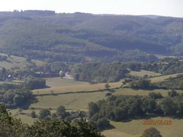 Gîte pour 4 Personnes dans Chissey-en-Morvan, Parc naturel régional du Morvan, Photo 4