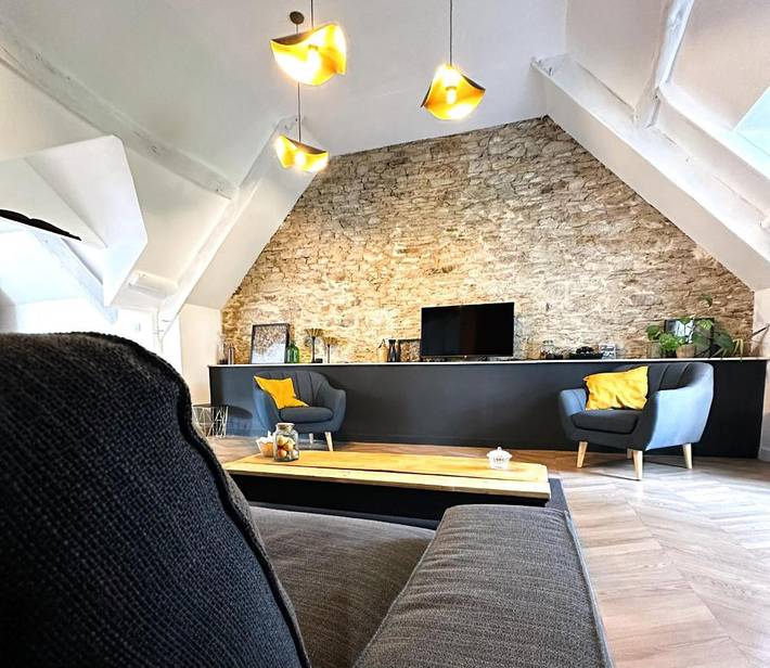 Gîte pour 2 personnes, avec Jardin à Guilliers