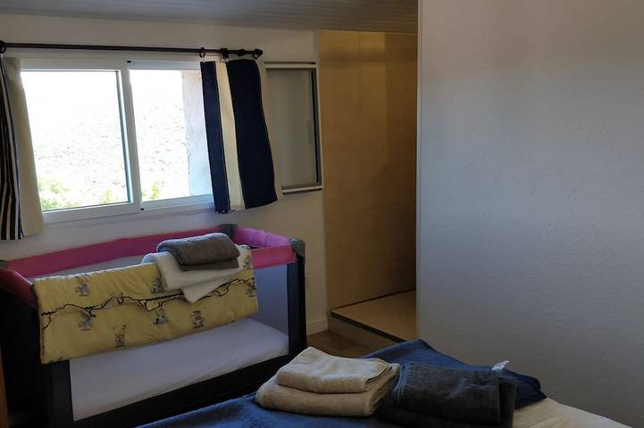 Location de vacances pour 9 personnes, avec terrasse et jardin à Taulis - 3