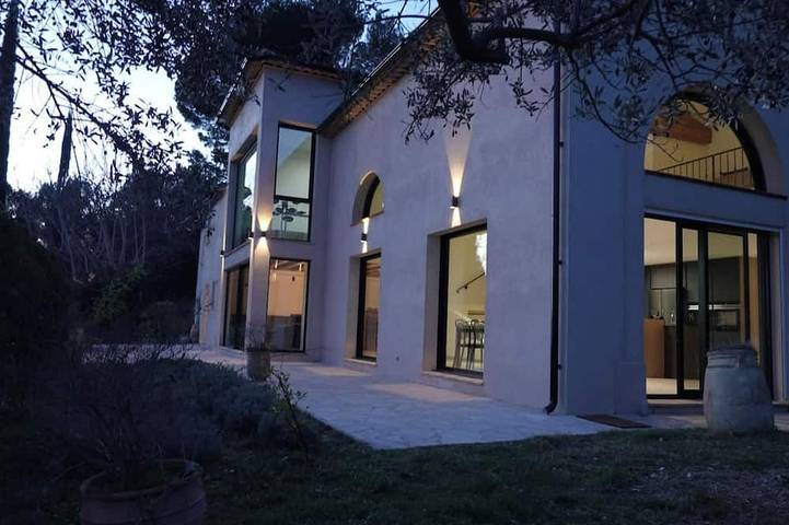 Villa pour 10 personnes, avec jardin, animaux acceptés - 1
