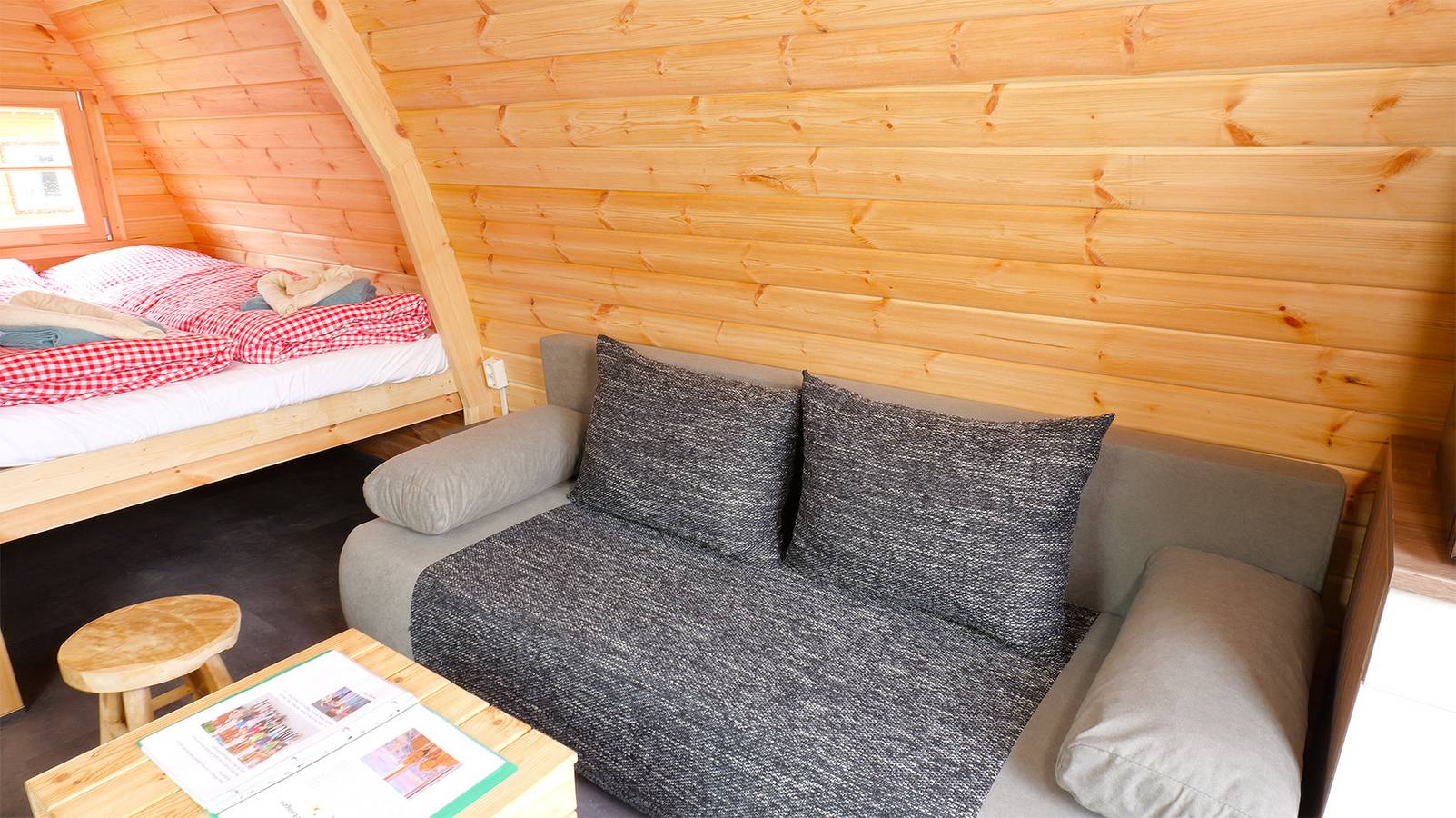 Romantik-Laube 1019 in Nideggen, Naturpark Hohes Venn-Eifel