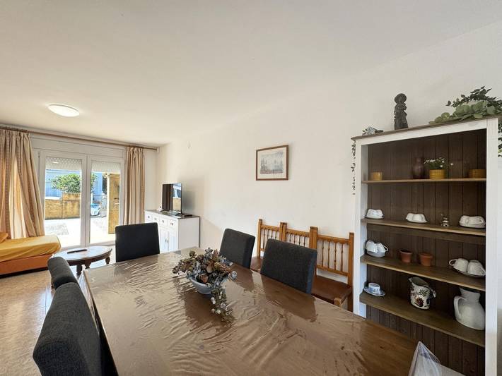 Villa pour 8 personnes, avec Balcon et Terrasse à L'Escala - 3