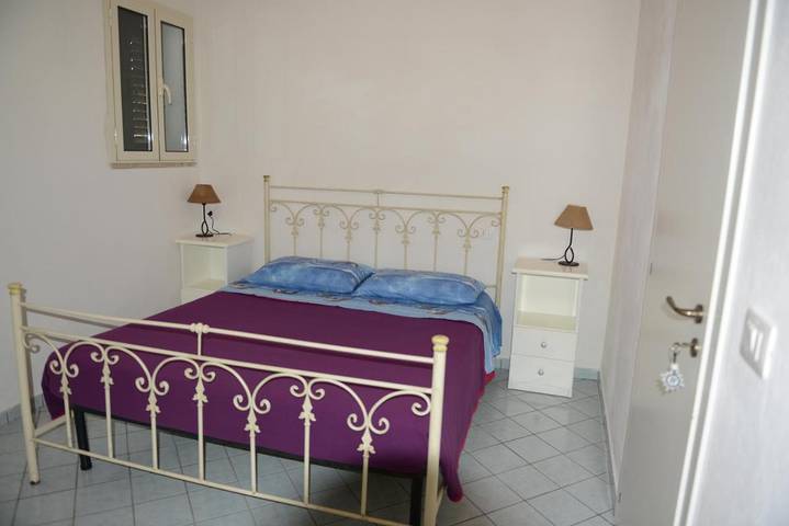 Bungalow für 4 Personen, mit Terrasse und Pool, mit Haustier in Kalabrien - 3
