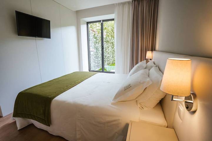 Appartement entier, 2 bedroom apartment * Spa * River view in Braga, District de Braga