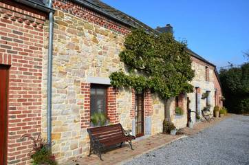 Chambre d’hôte pour 5 personnes, avec jardin et vue à Momignies