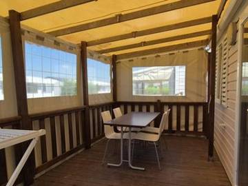 Camping für 4 Personen in La Tranche-sur-Mer, Vendée, Bild 2