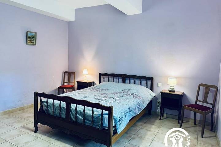 Location de vacances pour 8 personnes, avec jardin à Villeneuve-Minervois - 2