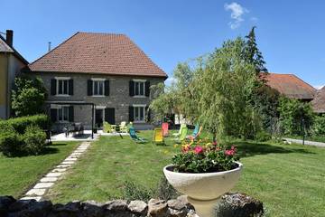 Maison de pêcheur pour 10 personnes, avec jardin et terrasse ainsi que jacuzzi et sauna, animaux acceptés dans Passonfontaine
