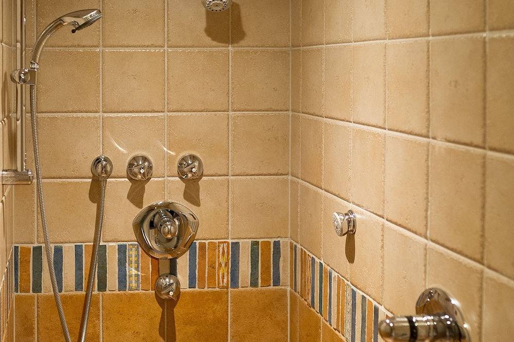 Familienfreundliches alleinstehendes Ferienhaus etwas erhöht, Sauna u. Wlan inkl in Großarl, Ski Amadé