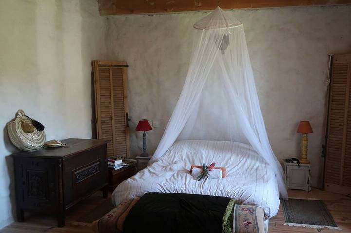 Gîte pour 10 personnes, avec jardin et jacuzzi à Sahune - 2