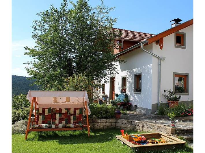 Ferienwohnung für 4 Personen, mit Balkon und Balkon/Terrasse sowie Garten in Landkreis Cham - 2