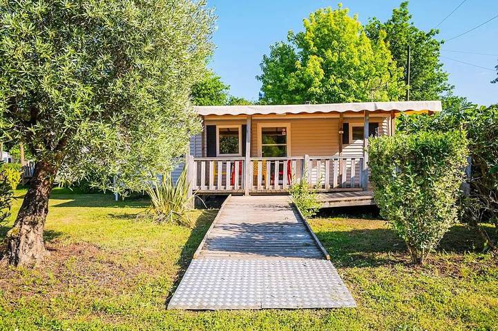 Mobil home pour 4 personnes à Saint-Laurent-Médoc