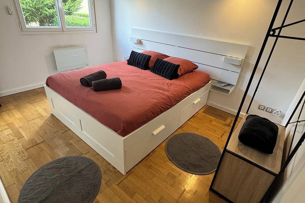 Apartamento entero, Superb studio in the center of Beauvais. Central yet quiet in Beauvais, Río Oise