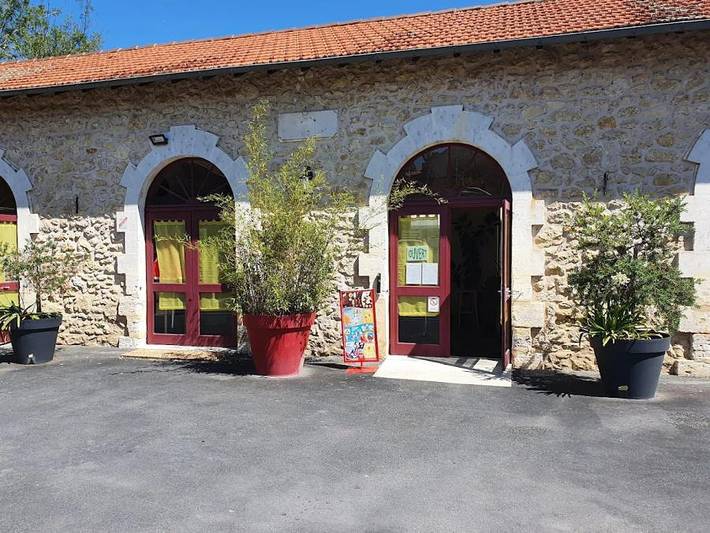 Camping La Cigaline - Tente 2 personnes - Tente moorea in Montpon-Ménestérol, Périgord Blanc