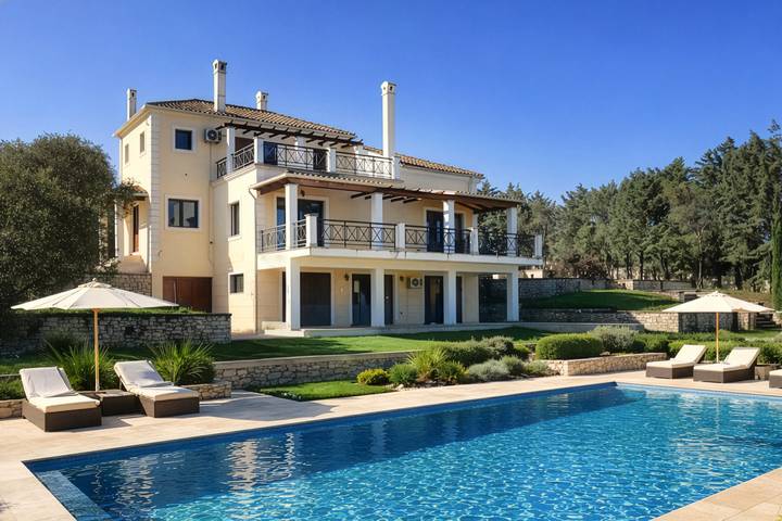 Ferienhaus für 10 Personen, mit Whirlpool und Garten