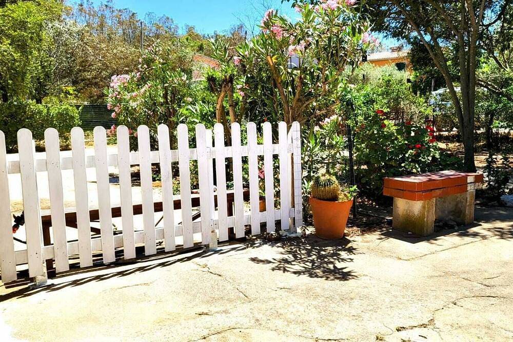 Mirto, casa vacanze in Olia Speciosa, Cagliari e Dintorni