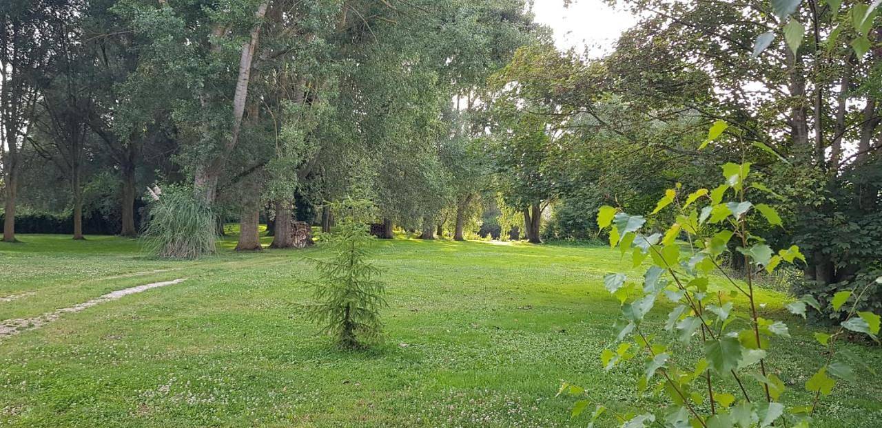 Two-Bedroom House in Liancourt-Saint-Pierre, Oise