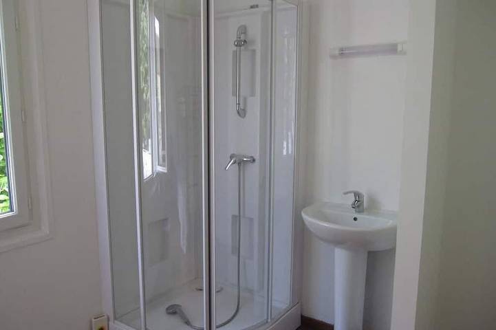 Location de vacances pour 17 personnes, avec jardin à Cairon - 4