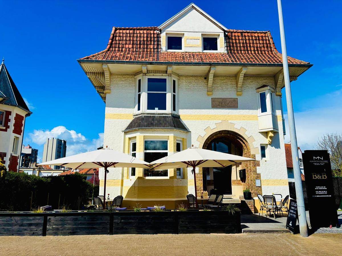 Bed & Breakfast Maison Noire Westende-bad incl parking & ontbijt in Middelkerke, Côte belge