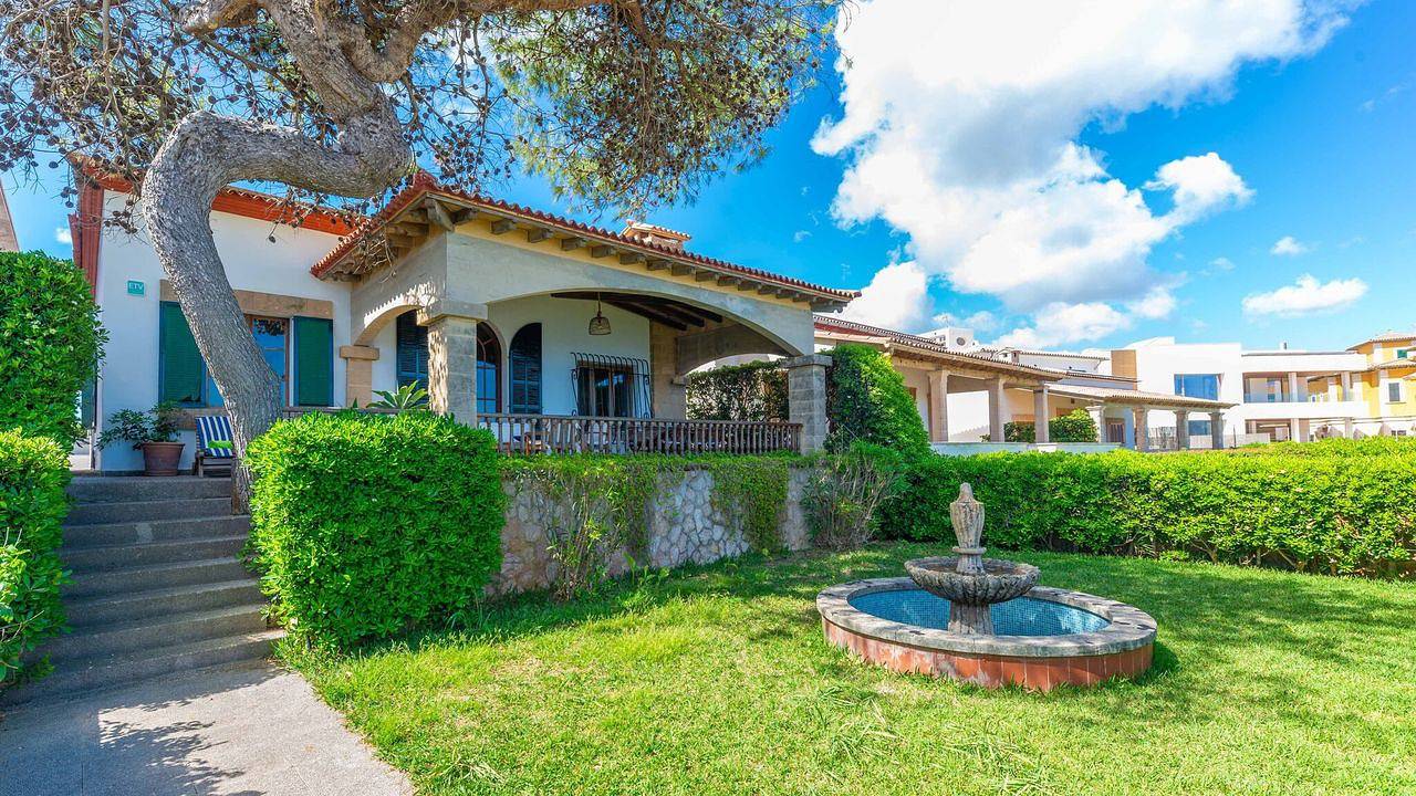 Holiday home for 8 people with garden in Marina Manresa, Alcúdia