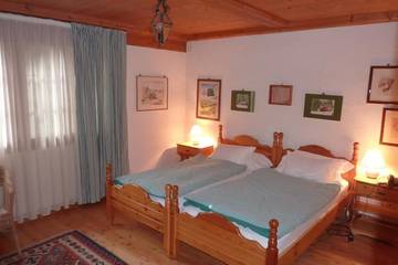 Hütte für 6 Personen in Gstaad, Saanen, Bild 1