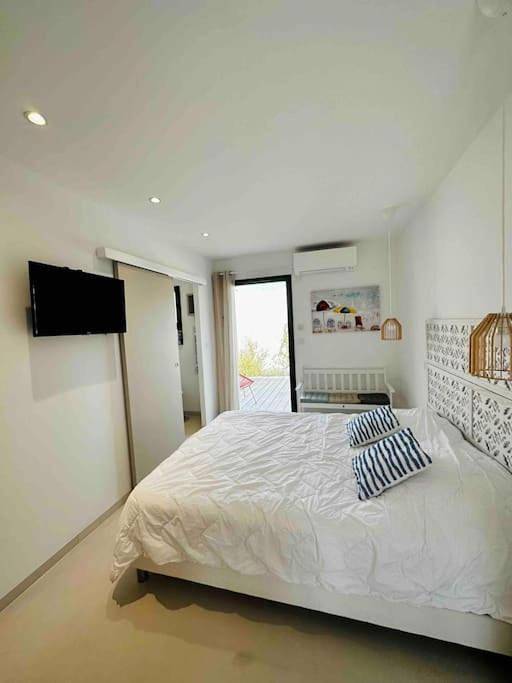 Villa pour 10 personnes, avec jardin ainsi que vue et piscine au Grau-d'Agde - 4