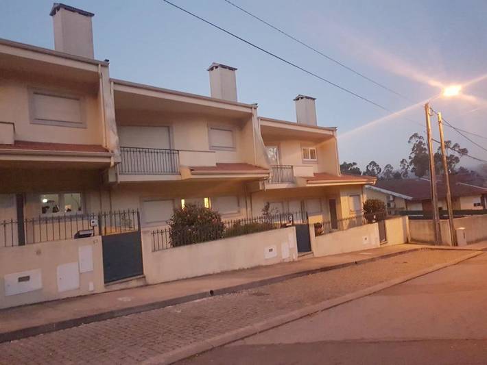 Casa de férias para 8 pessoas, com Varanda e Jacuzzi e ainda Terraço and Jardim em Santa Maria da Feira