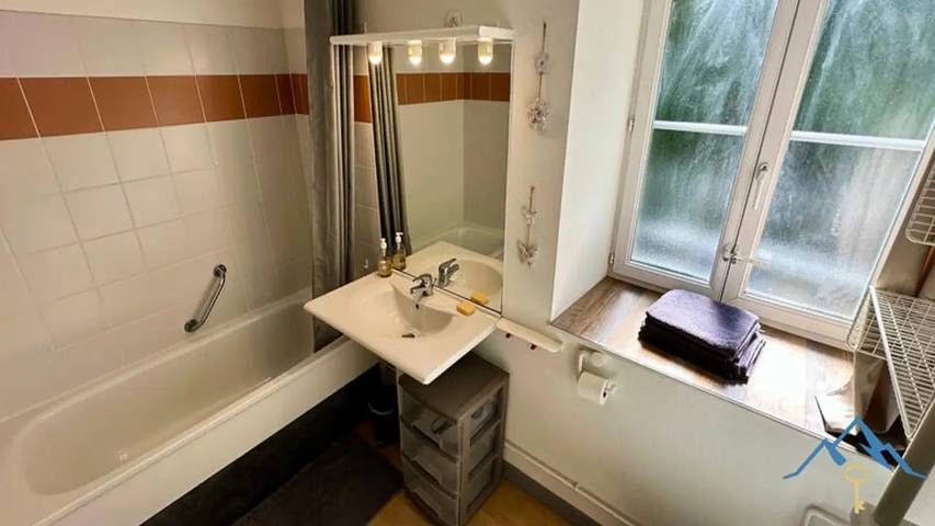 Gîte pour 5 personnes dans Office de Tourisme La Bourboule - 3