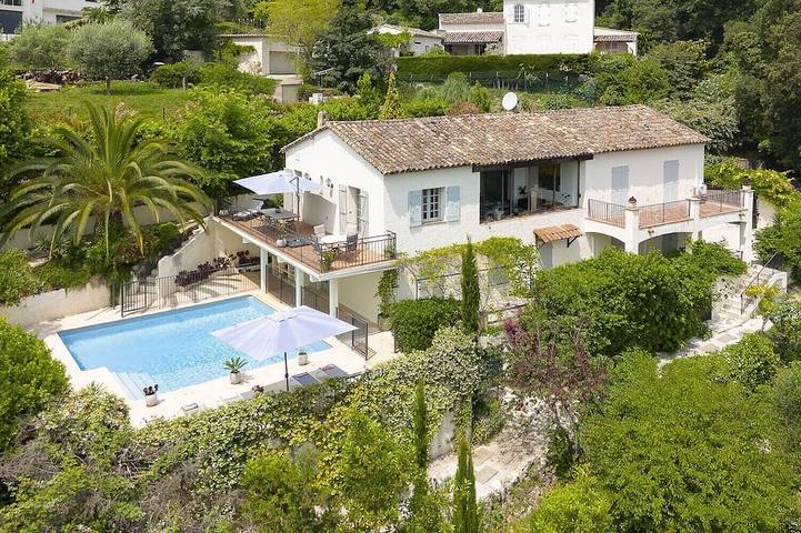 Villa pour 8 personnes, avec jardin ainsi que piscine et terrasse à La Colle-sur-Loup