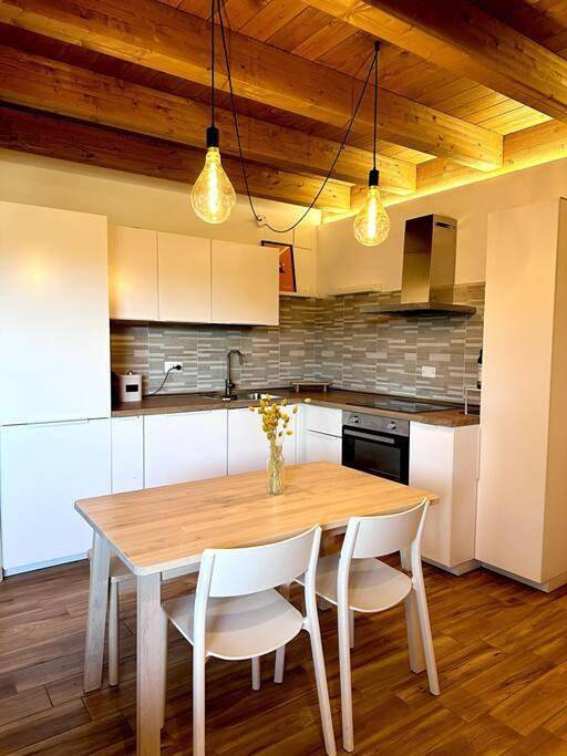 Three-Bedroom Chalet in Ovindoli, Parco Naturale Regionale Sirente-Velino