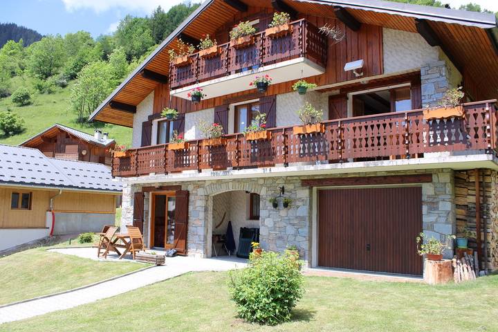 Gîte pour 2 personnes, avec jardin ainsi que terrasse et sauna, animaux acceptés en Savoie - 2